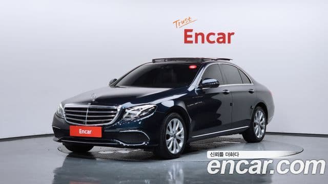 Mercedes-Benz E-Class W213 1