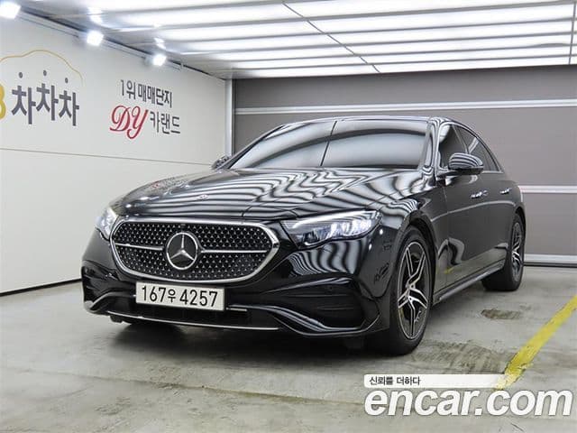 Mercedes-Benz E-Class W214 1