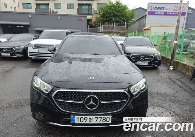 Mercedes-Benz E-Class W214
