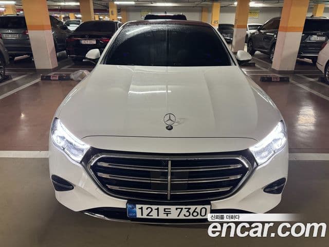 Mercedes-Benz E-Class W214 3