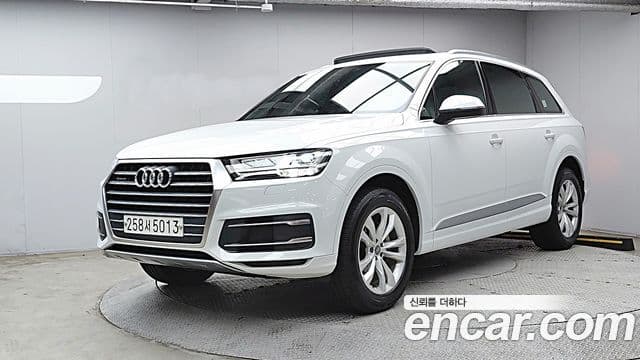 Audi Q7 (4M)