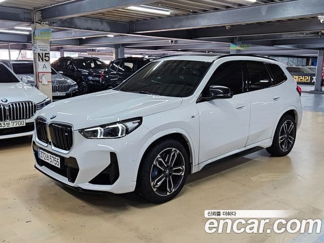 BMW X1 (U11)