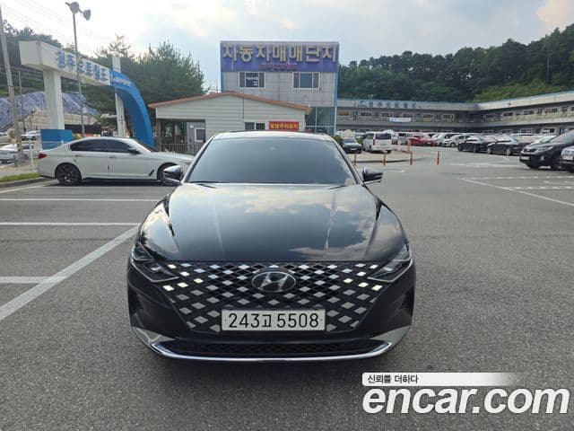 Hyundai The New Grandeur IG Hybrid