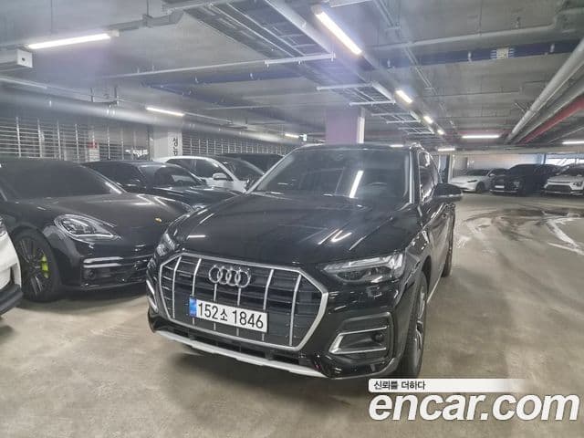 Audi Q5 (FY)