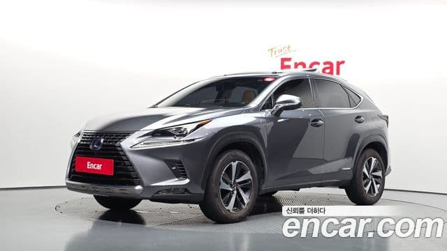 Lexus NX300h