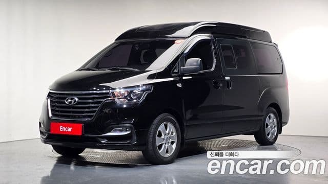 Hyundai The New Grand Starex