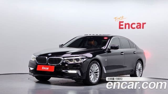 BMW 5 Series (G30)