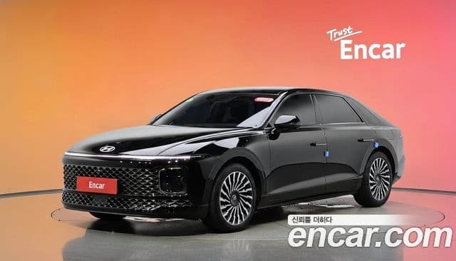 Hyundai Grandeur Hybrid (GN7)