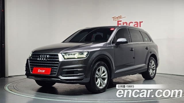 Audi Q7 (4M)