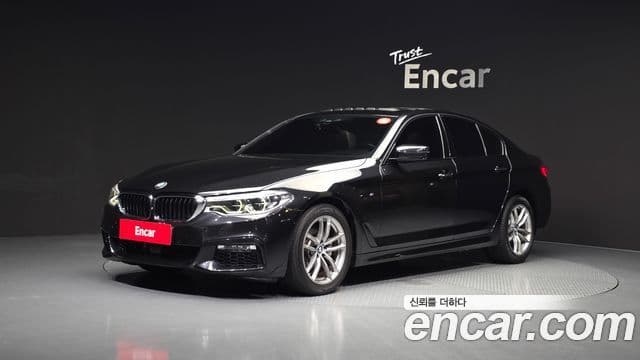 BMW 5 Series (G30)