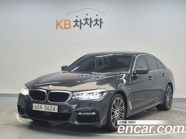 BMW 5 Series (G30)