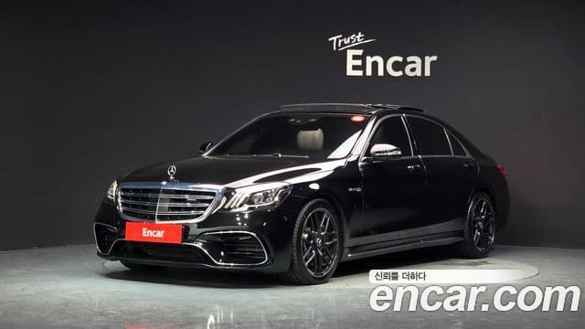 Mercedes-Benz S-Class W222