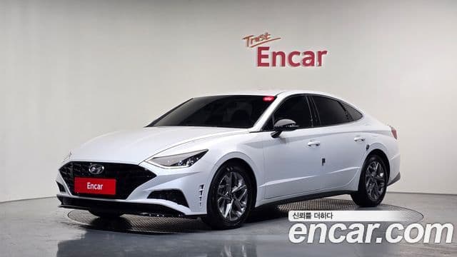 Hyundai Sonata (DN8)