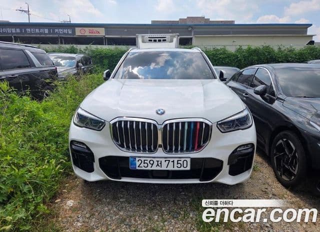BMW X5 (G05)