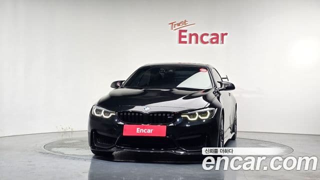 BMW M4 (F82)