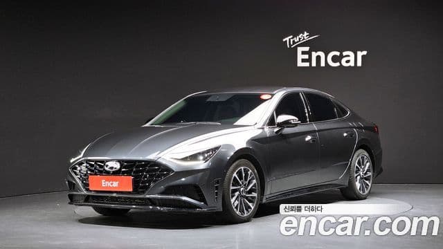Hyundai Sonata (DN8)