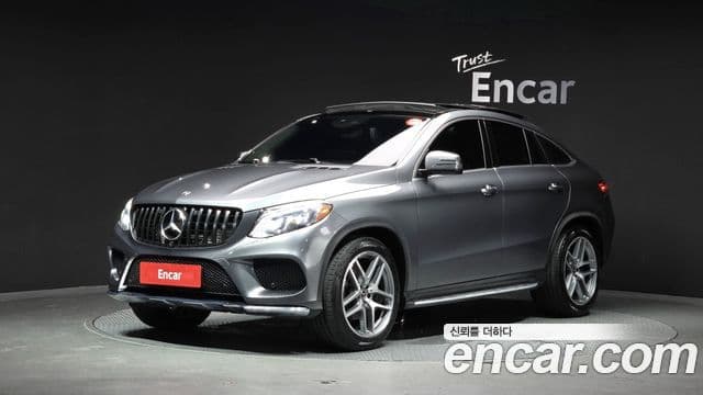 Mercedes-Benz GLE-Class W166