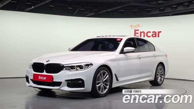 BMW 5 Series (G30)
