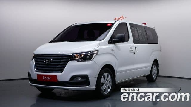 Hyundai The New Grand Starex