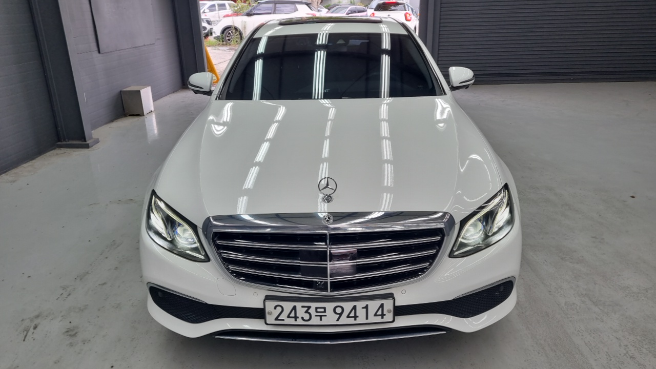 Mercedes-Benz E-Class W213