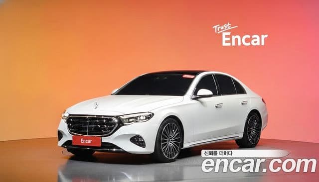 Mercedes-Benz E-Class W214