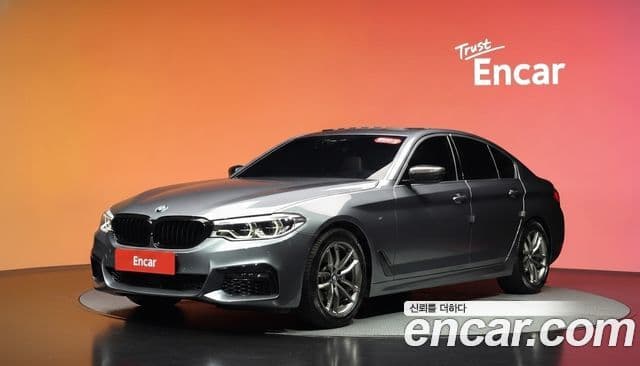 BMW 5 Series (G30)