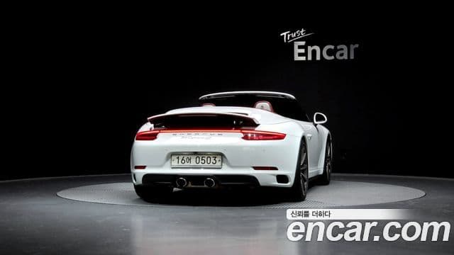 Porsche 911 4
