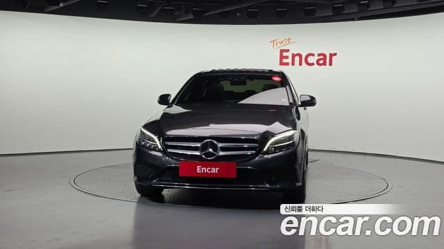 Mercedes-Benz C-Class W205 3