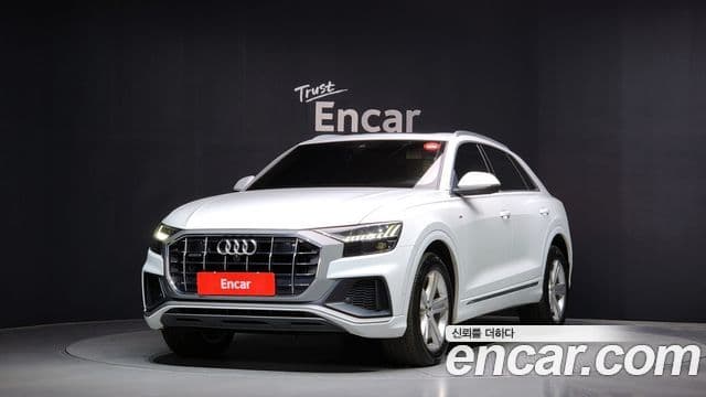 Audi Q8 (4M)
