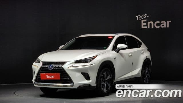 Lexus NX300h