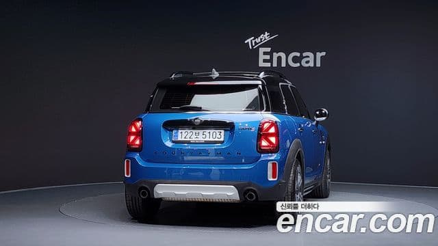 MINI Cooper S Countryman 4