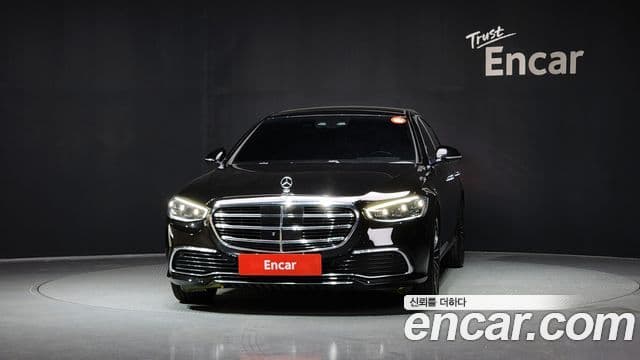 Mercedes-Benz S-Class W223 3