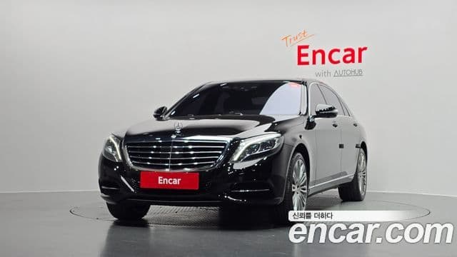 Mercedes-Benz S-Class W222 3