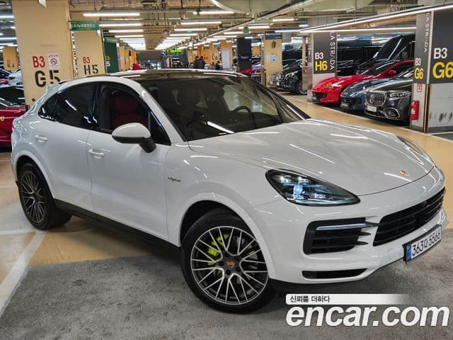 Porsche Cayenne (PO536) 1