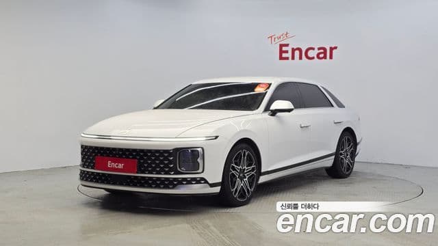 Hyundai Grandeur Hybrid (GN7)