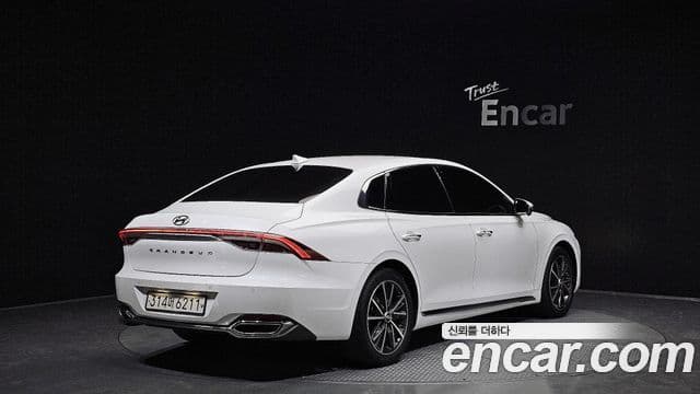 Hyundai The New Grandeur IG 2
