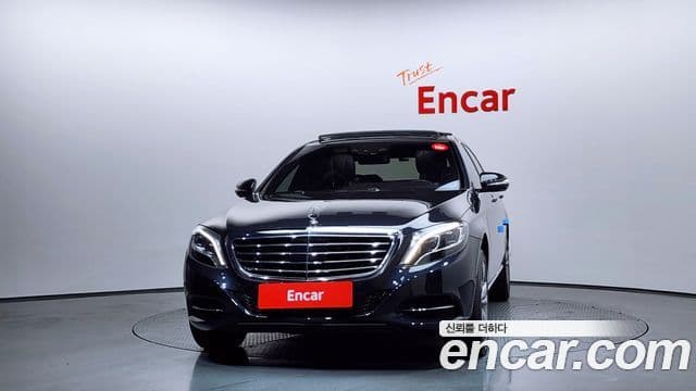 Mercedes-Benz S-Class W222 3