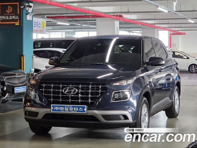 Hyundai Venue