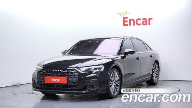Audi A8 (D5)