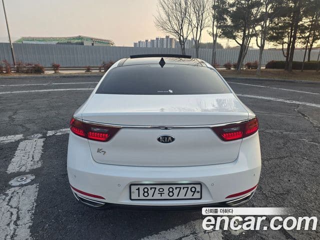 Kia All New K7 4