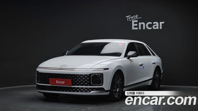 Hyundai Grandeur (GN7)