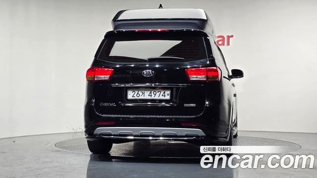 Kia All New Carnival 4