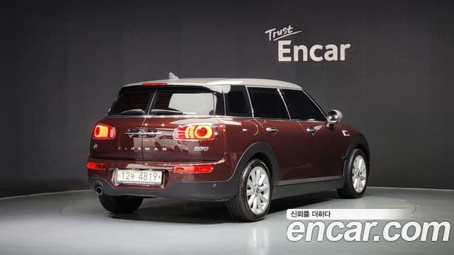 MINI Cooper Clubman 2