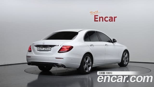 Mercedes-Benz E-Class W213 2