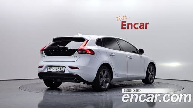 Volvo V40 2