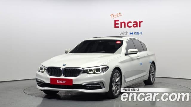 BMW 5 Series (G30)