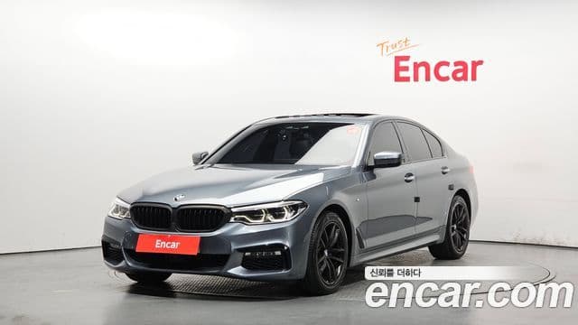 BMW 5 Series (G30)