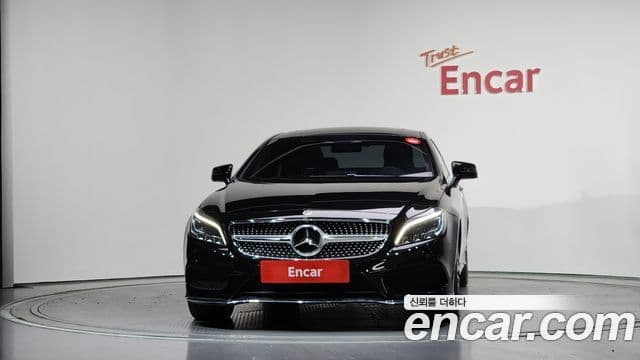 Mercedes-Benz CLS-Class W218 3