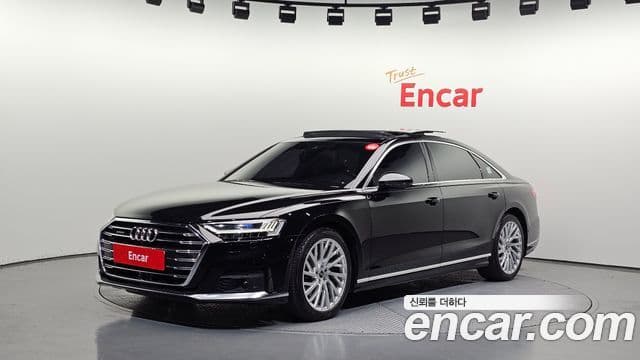 Audi A8 (D5)