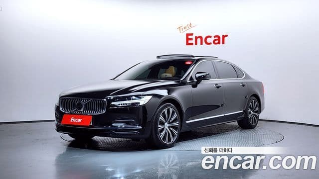 Volvo S90 1